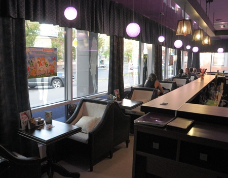фотоснимок помещения для мероприятия Кафе MANEKEN на 40 номеров Краснодара