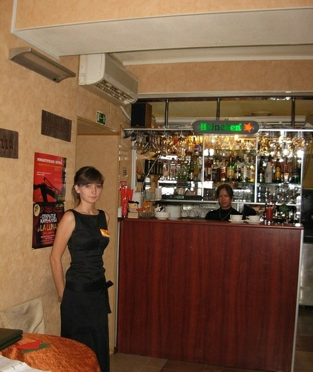 фото зала Кафе «La Luna  Ла Луна» на 30 номеров Краснодара